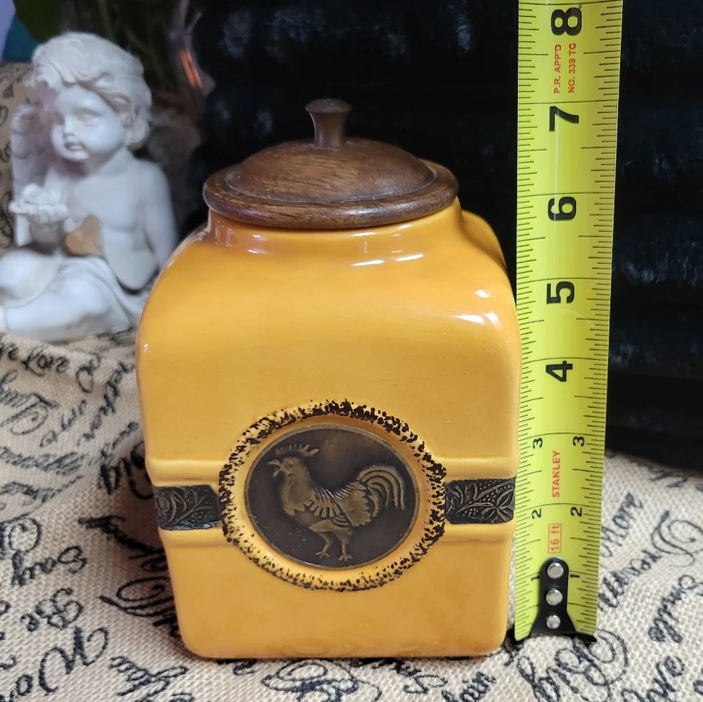 Pier 1 vintage stoneware